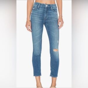 MOTHER High Waisted Looker Ankle Fray in Skipping Stones - 28